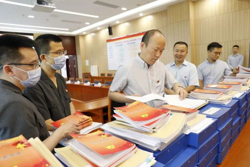 教育整頓進(jìn)行時(shí) 省駐珠海指導(dǎo)組蒞臨香洲法院督查 中國共產(chǎn)黨政法工作條例 貫徹落實(shí)情況